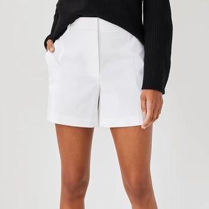 NWT Ann Taylor City Short Size 10